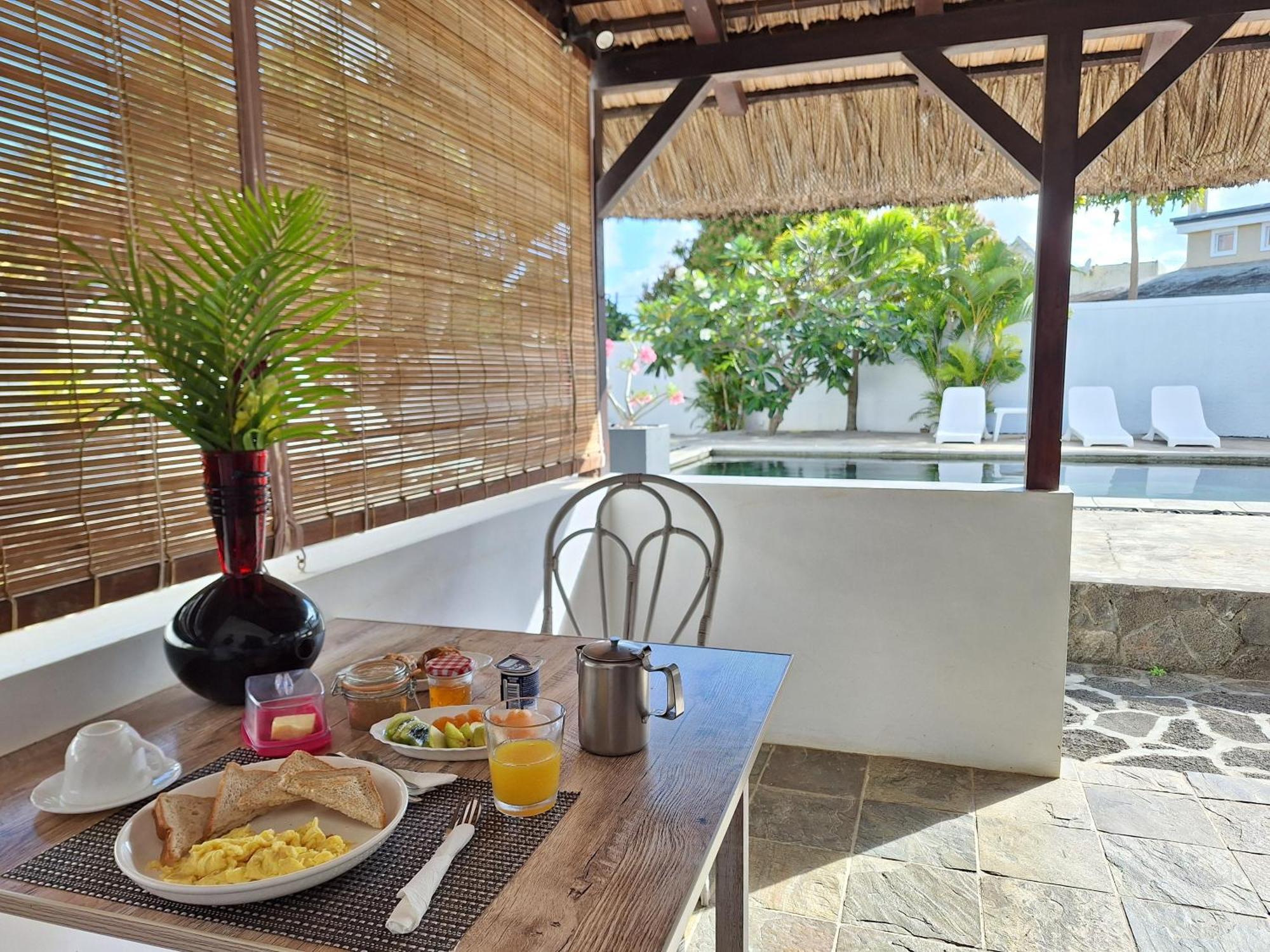 Le Beau Manguier Residence Bed & Breakfast Pereybere Beach Eksteriør billede